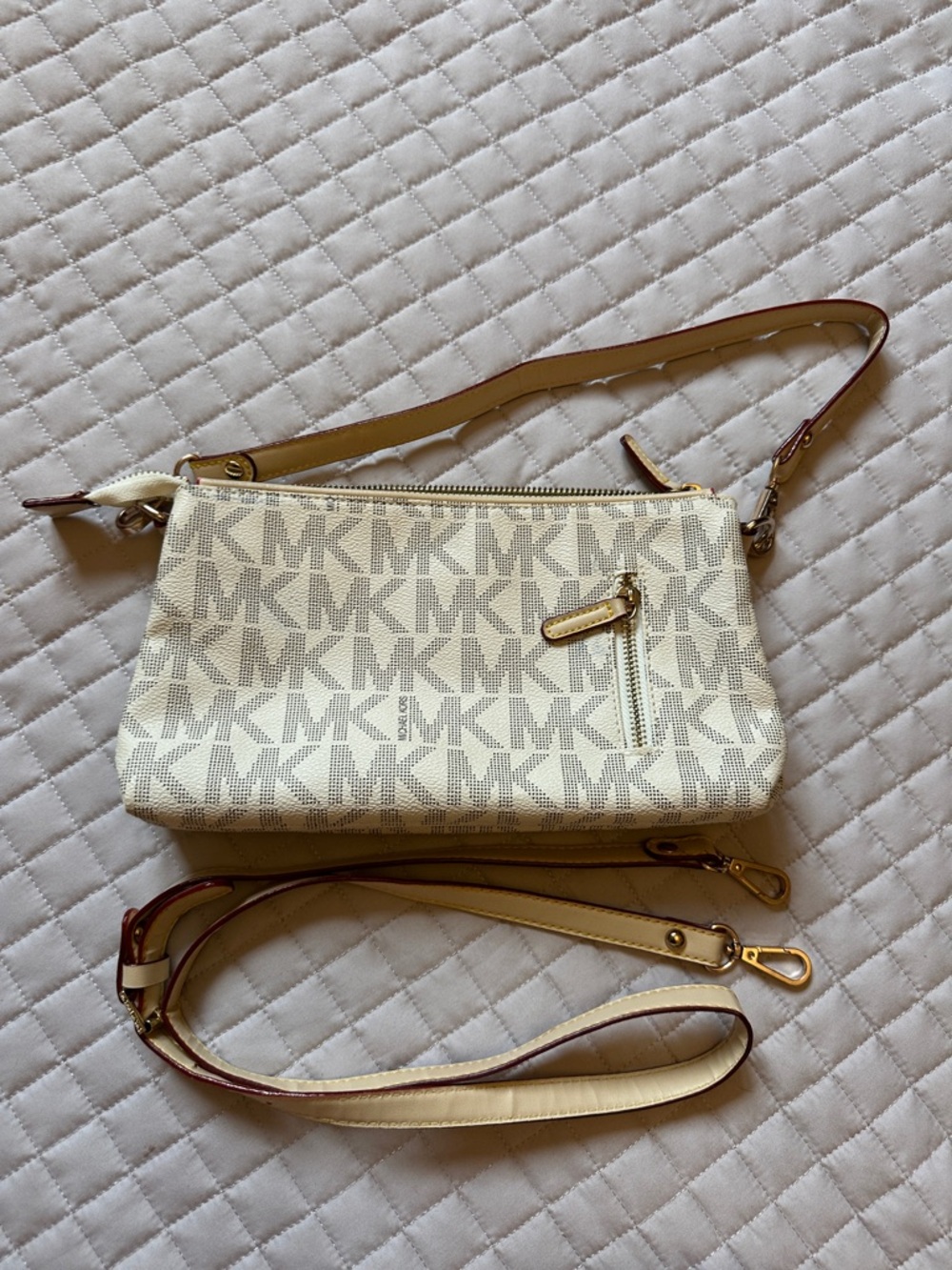 Michael Kors Cream/Beige MK Signature Crossbody Bag with Gold Hardware